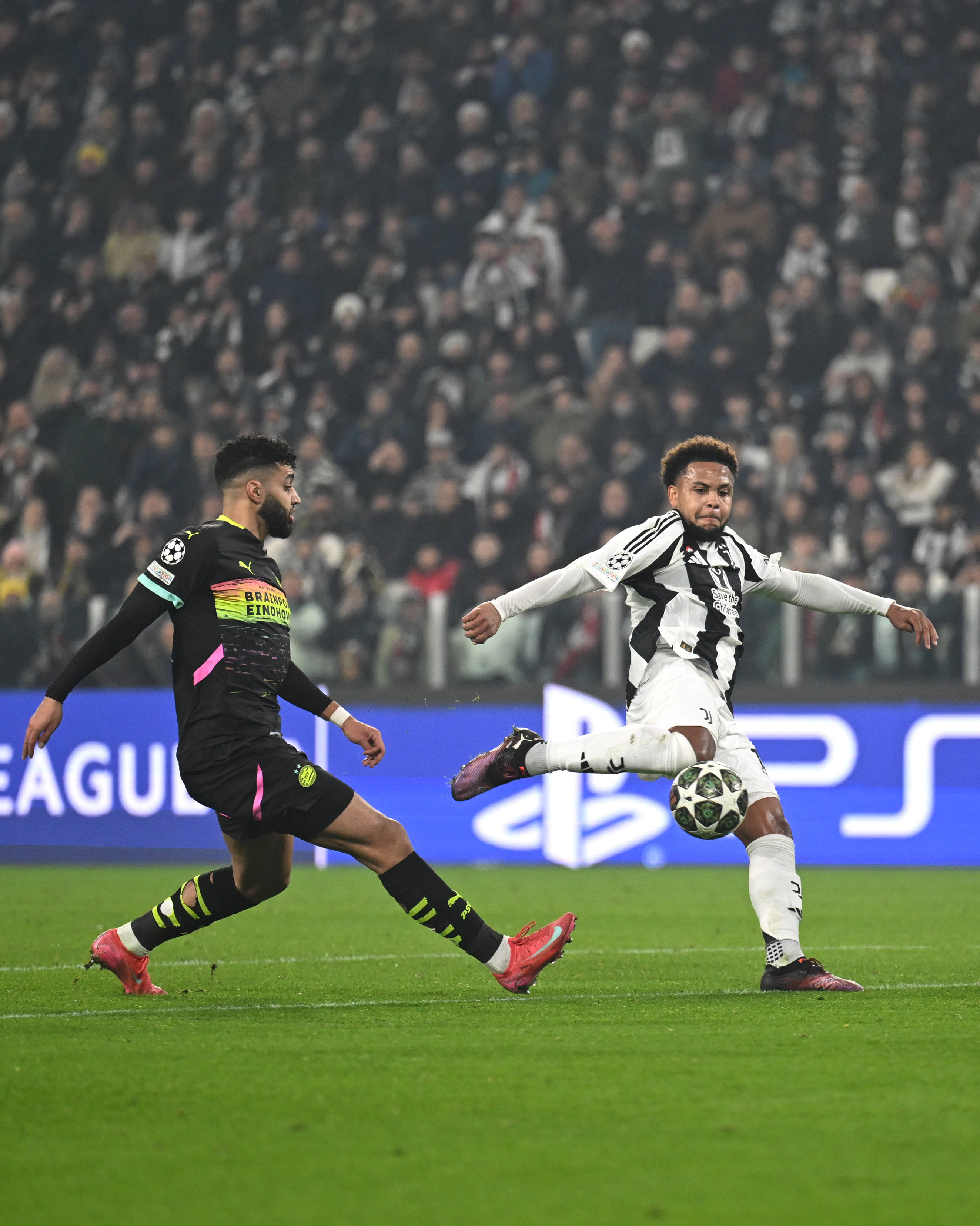 尤文图斯战平罗马,难分胜负 尤文图斯战平罗马,难分胜负