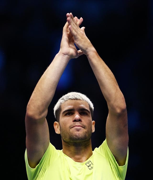 ATP总决赛完胜法网,阿尔卡拉斯关键制胜 ATP总决赛完胜法网,阿尔卡拉斯关键制胜