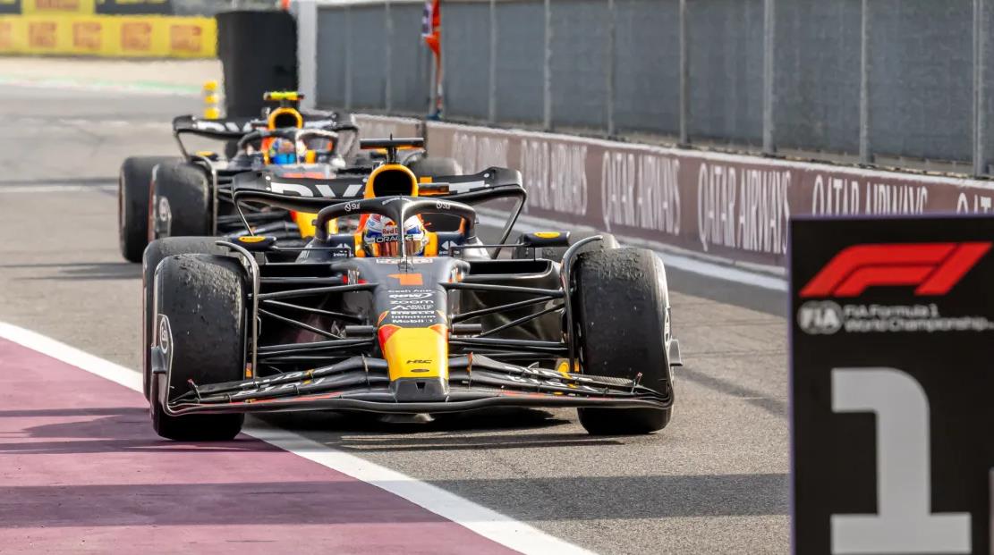 阿斯顿马丁险胜红牛车队,诺里斯扛起全队 阿斯顿马丁险胜红牛车队,诺里斯扛起全队