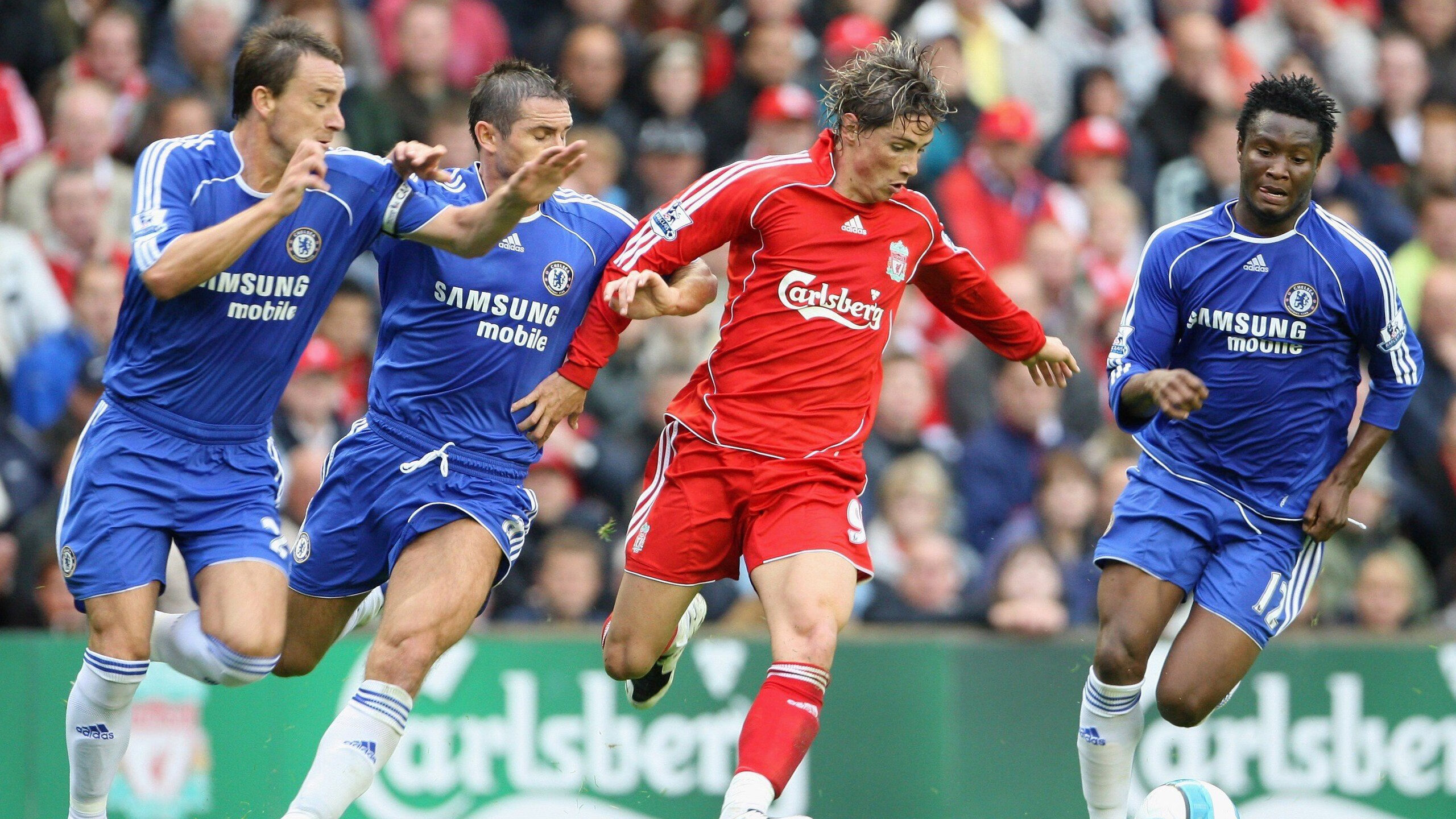 金玟哉的钢铁防线，奥地利对阵利物浦，一个亚洲后卫如何主宰欧洲之巅