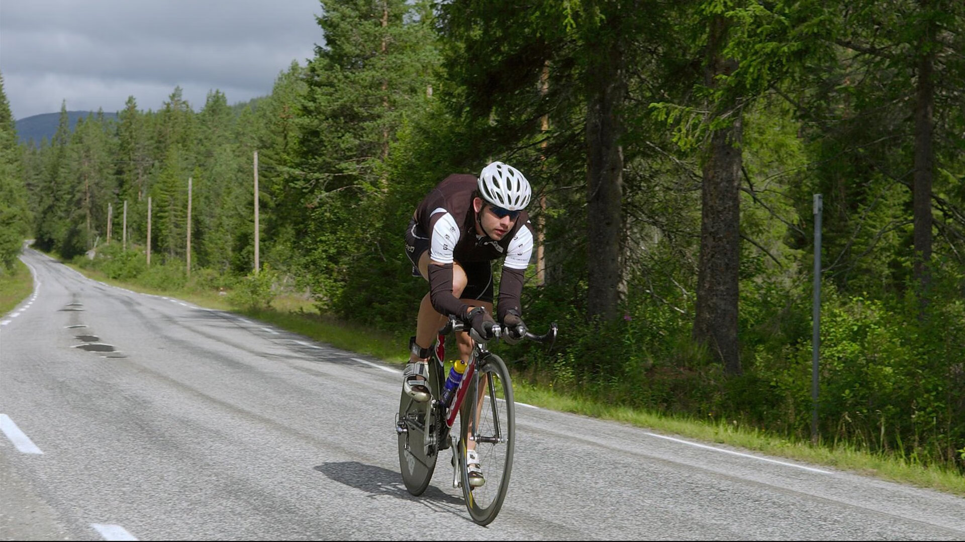 开拓者对阵广厦队，布伦森高光表现点燃全场